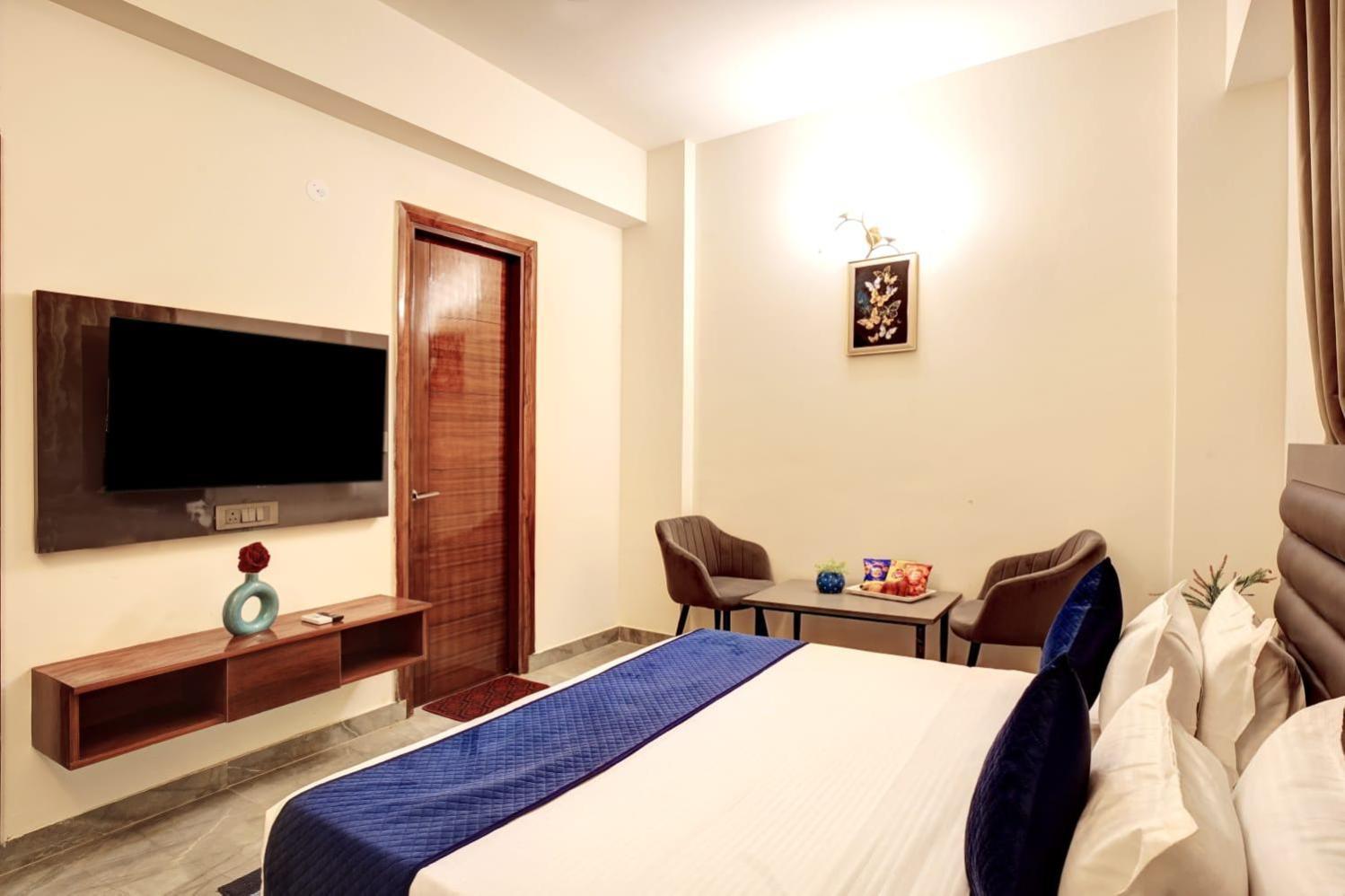Hotel Elite Grand Near Kailash Hospital Noida Dış mekan fotoğraf