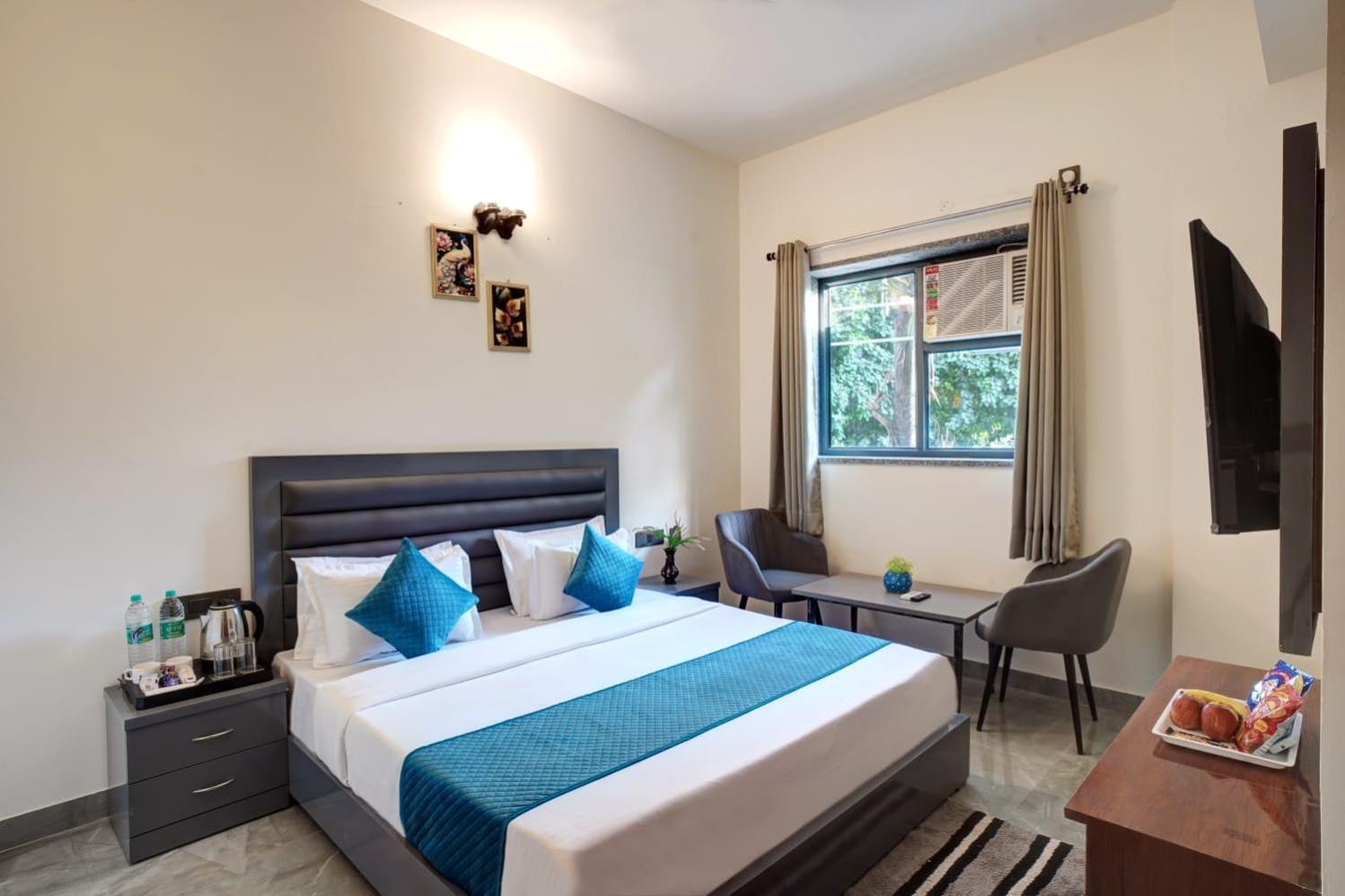 Hotel Elite Grand Near Kailash Hospital Noida Dış mekan fotoğraf