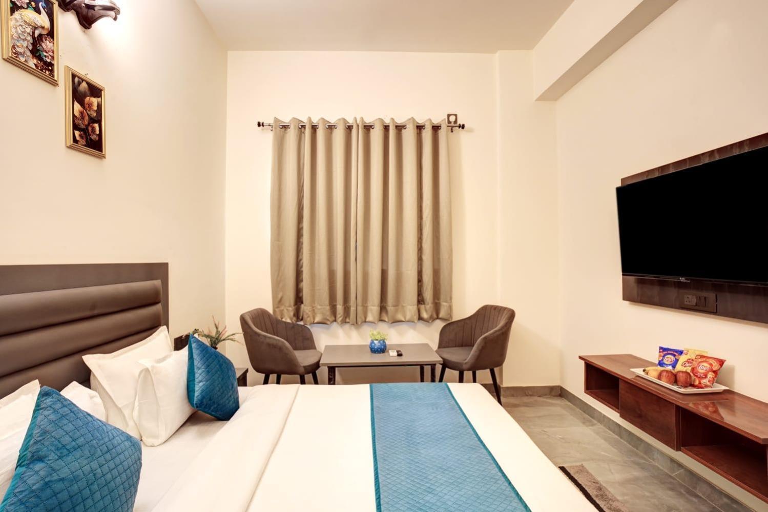 Hotel Elite Grand Near Kailash Hospital Noida Dış mekan fotoğraf
