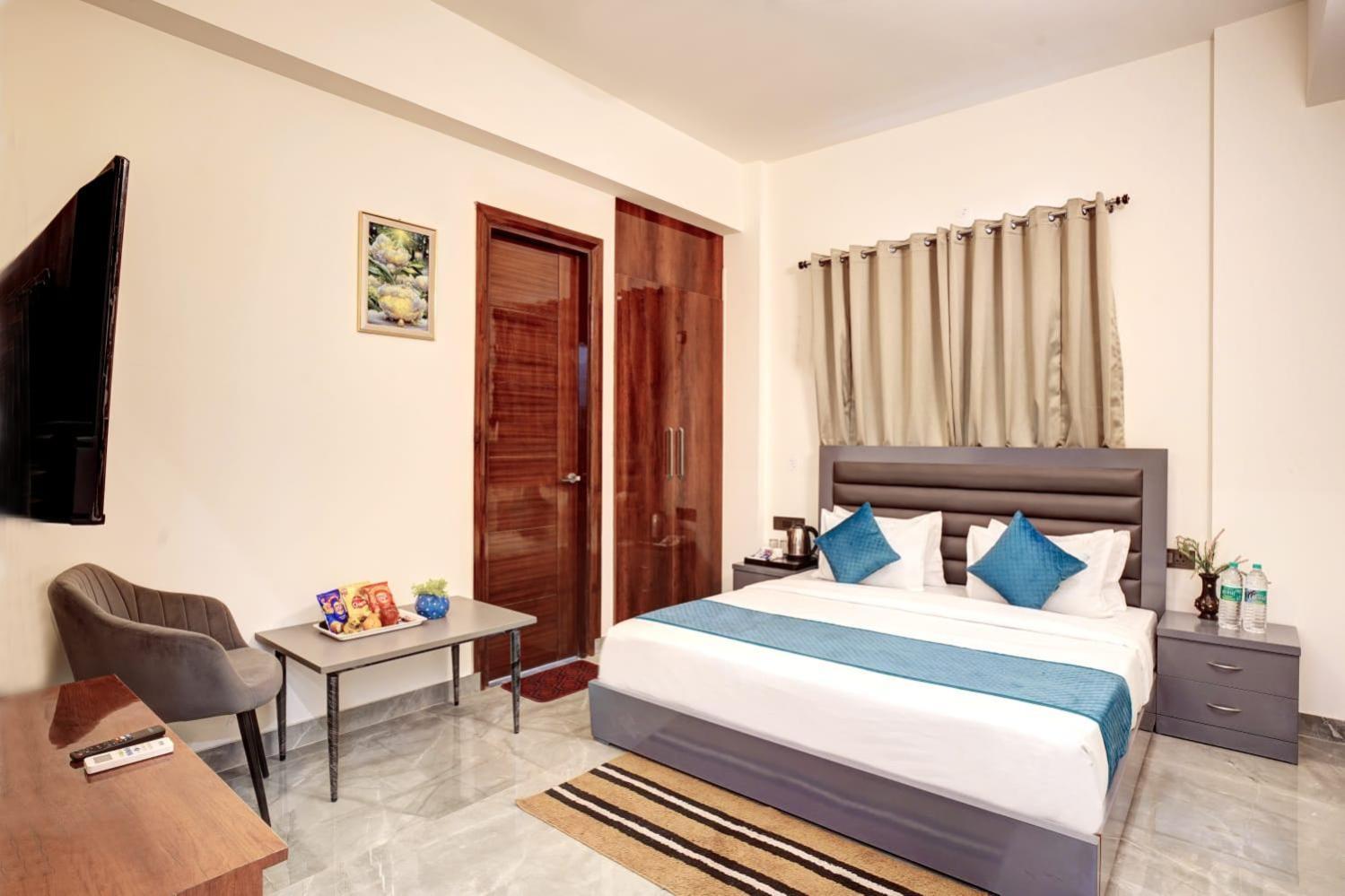 Hotel Elite Grand Near Kailash Hospital Noida Dış mekan fotoğraf