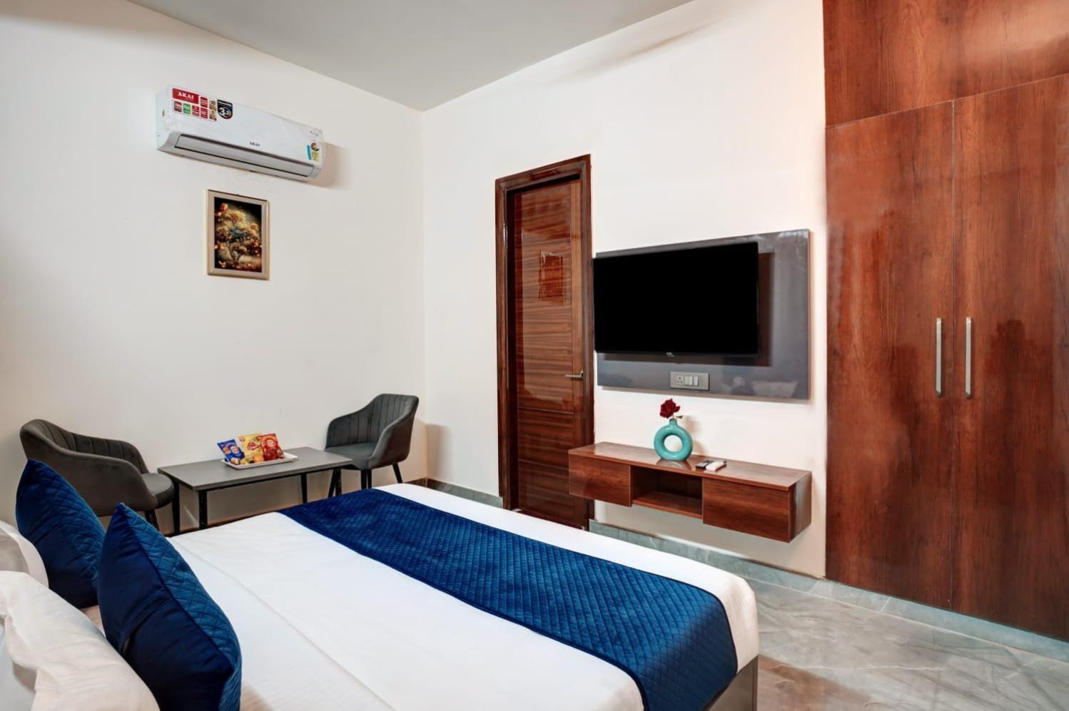 Hotel Elite Grand Near Kailash Hospital Noida Dış mekan fotoğraf