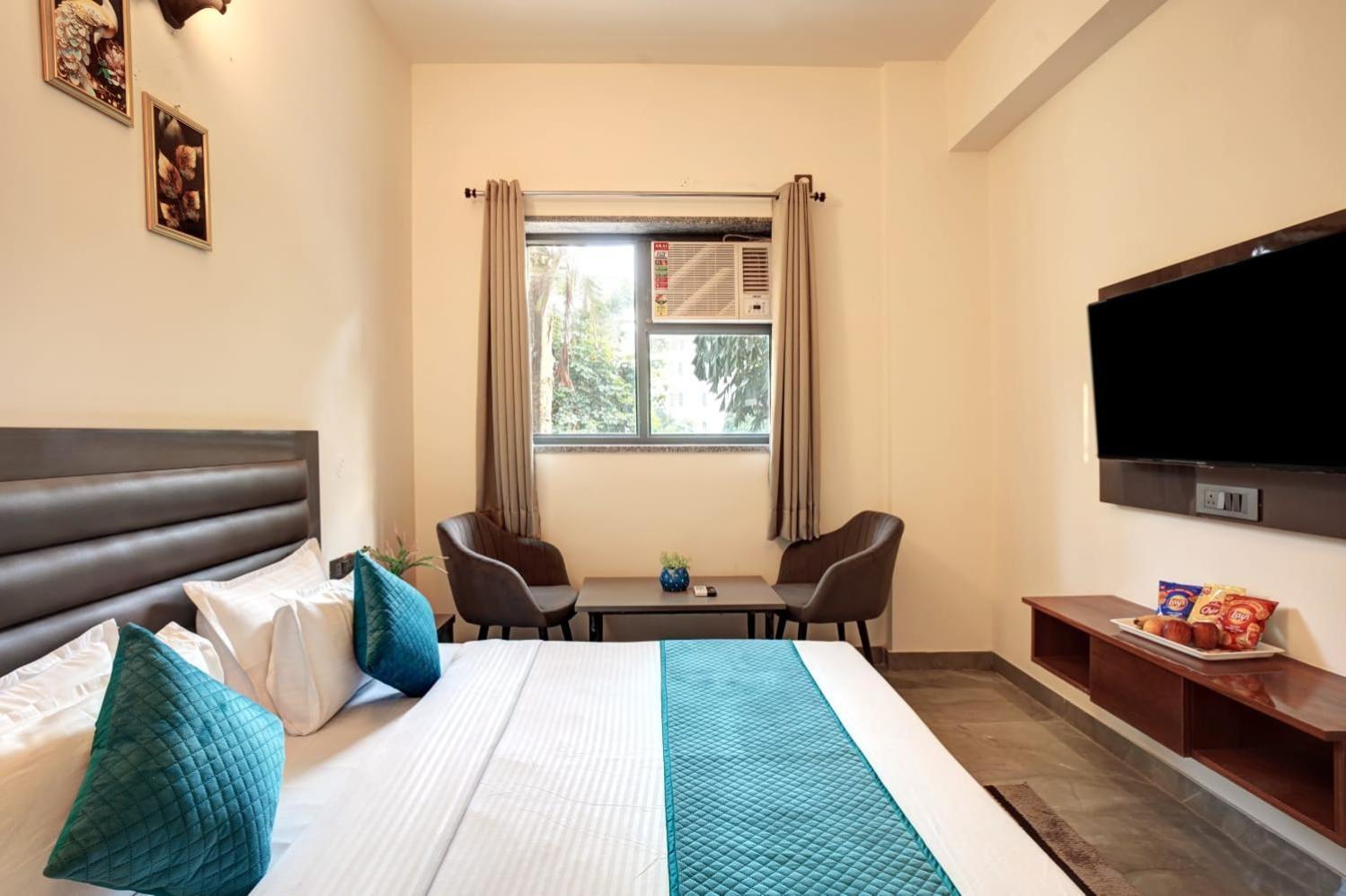 Hotel Elite Grand Near Kailash Hospital Noida Dış mekan fotoğraf